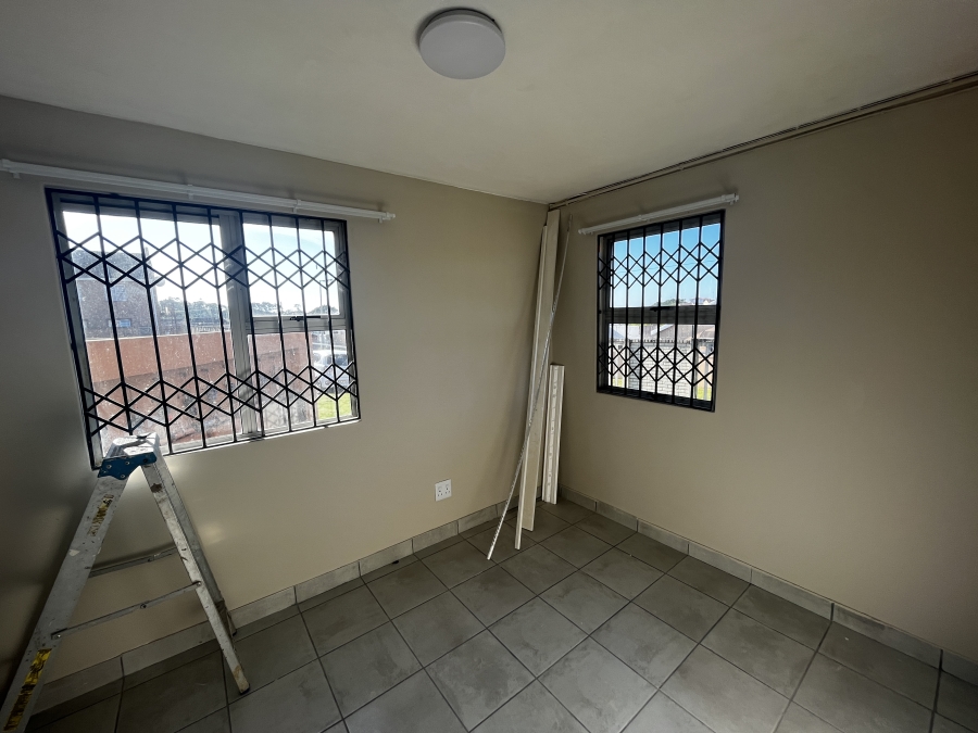 2 Bedroom Property for Sale in Scenery Park Eastern Cape